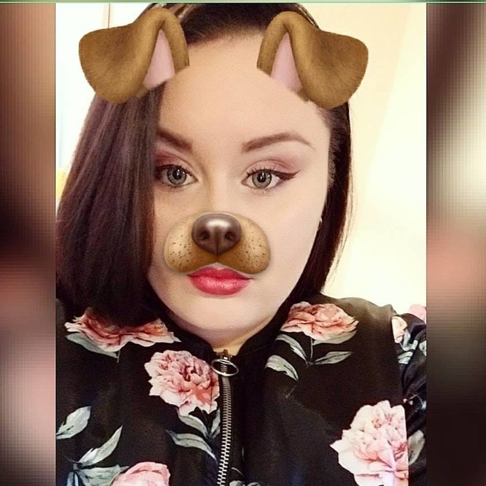Meet your Posher, April
